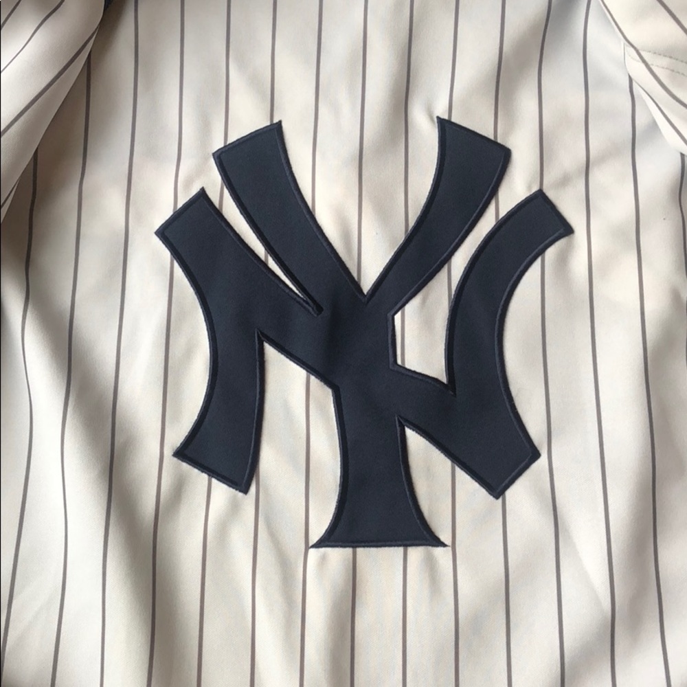 Reversible Yankees Jacket - Picture 3 of 4